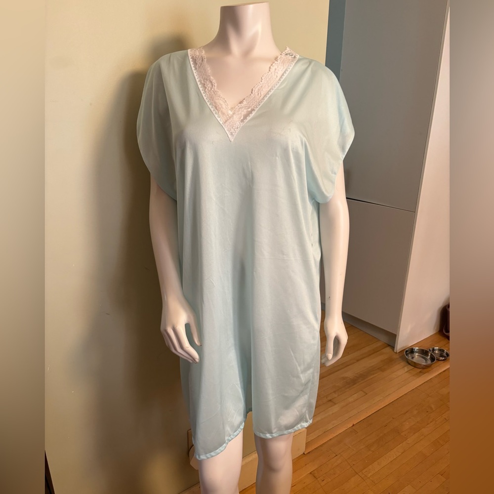 Vintage Light Blue Nylon Lace Trim Nightgown - Canada